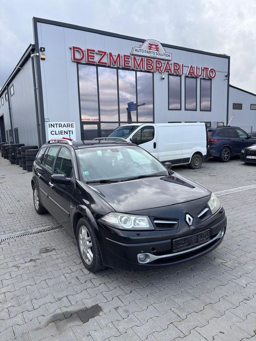 Dezmembram Renault Megane 2 break 1.9 diesel din 2010