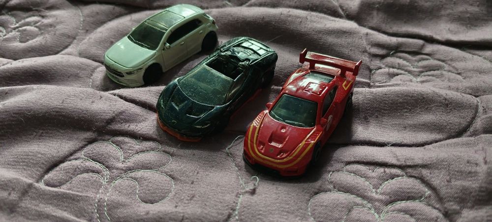 Продаю хотвилсы модели машин