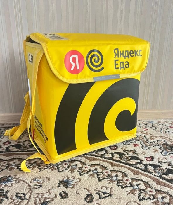 Продам Термосумку Яндекс