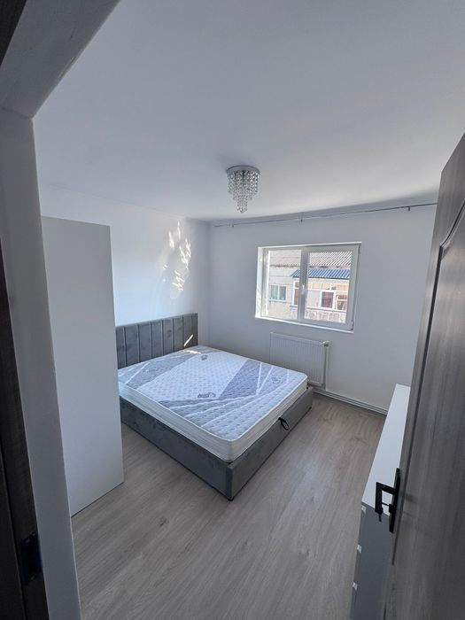 Vand apartament 3 cam