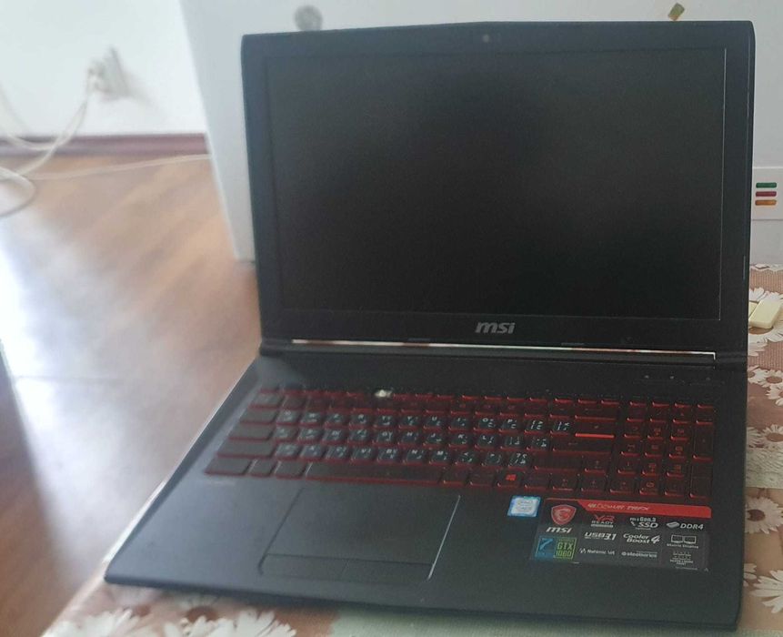 Laptop de vânzare - 1500 lei