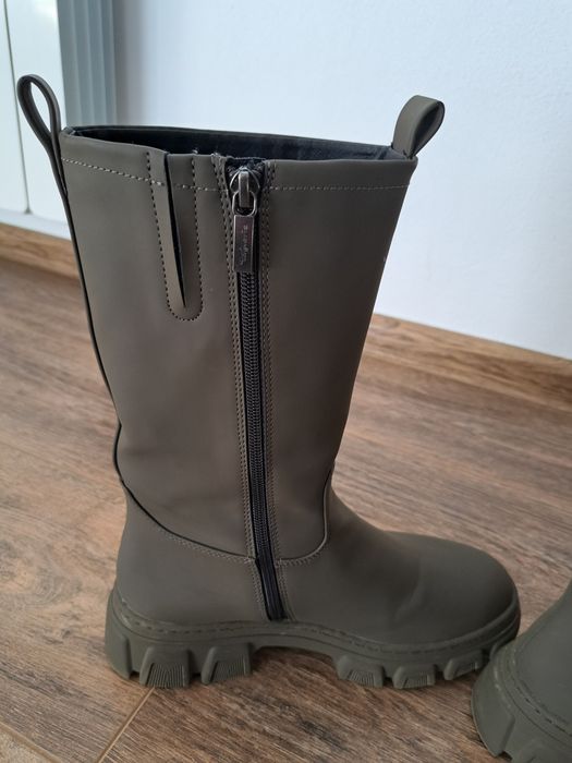 Ботуши Tamaris с масивен ефект