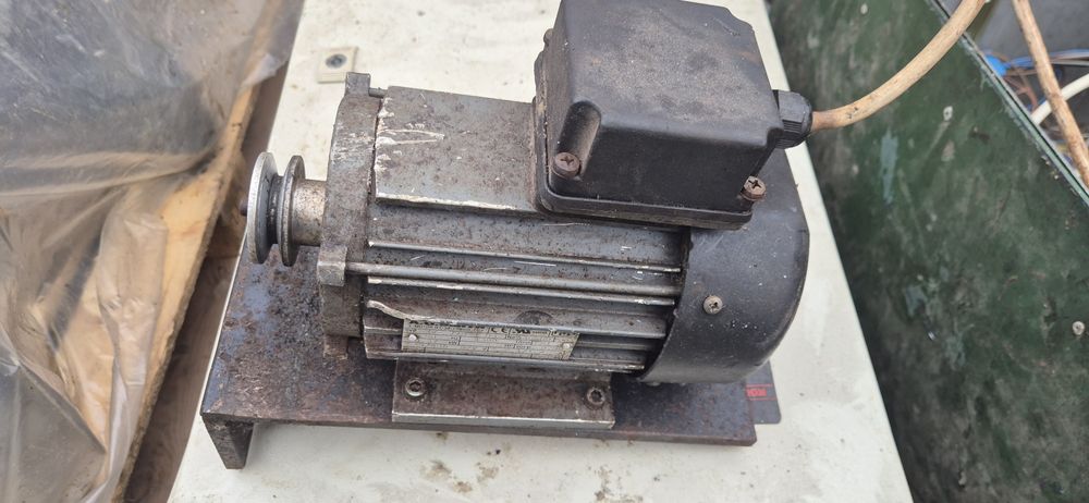 Vand motor electric mai multe buc