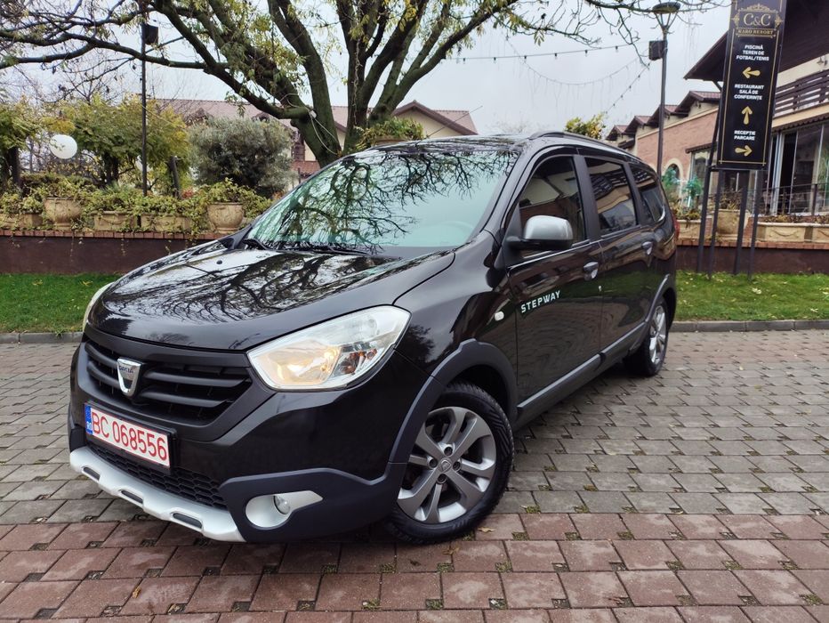 Dacia Lodgy Stepway 1.2 Benzină