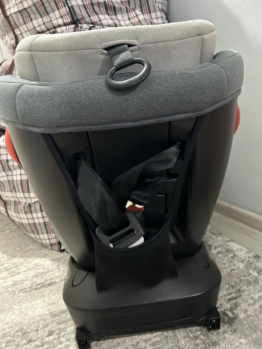 Продам автокресло