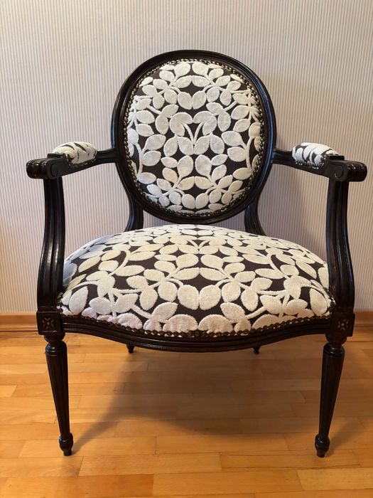 Антикварно кресло, изработено в периода 1910-1920 г.