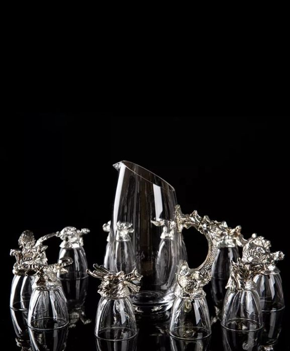 Подарок стопки перевёртыши с графином