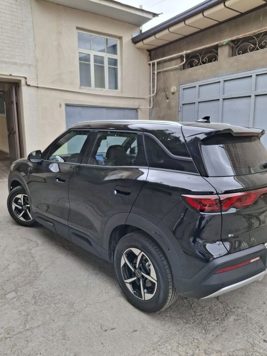 Byd Yuan Up 2026 qora