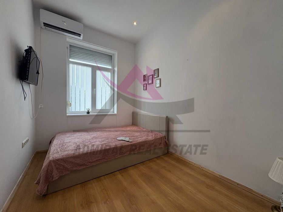 Дава се под наем Тристаен апартамент в Варна, Погреби - 63 кв.м за 450 € - Снимка #4