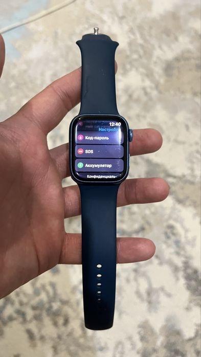 Продам Apple Watch Series 8