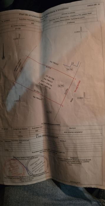 Vind teren intravilan 25 ari in localitatea Chesinț comuna Zăbrani
