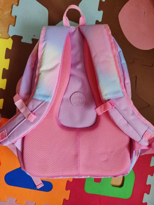 Детска чанта-раничка за момиченце!