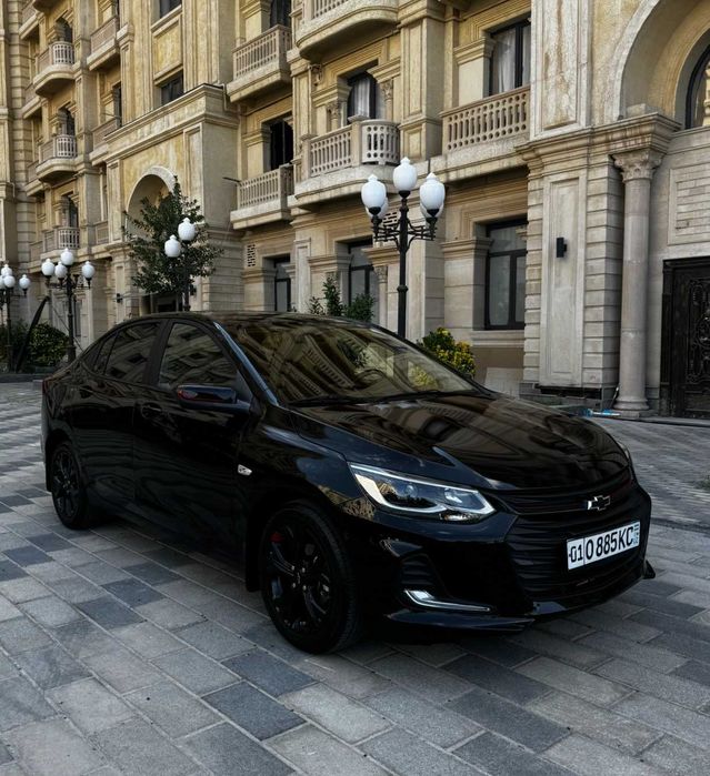 Onix Redline 2024, 30 000 км. Перед и правый бок крашены. $12,500