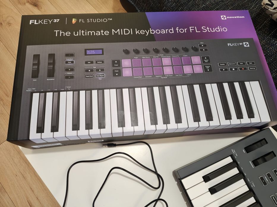 Claviatura Novation Launchkey 37 MK4