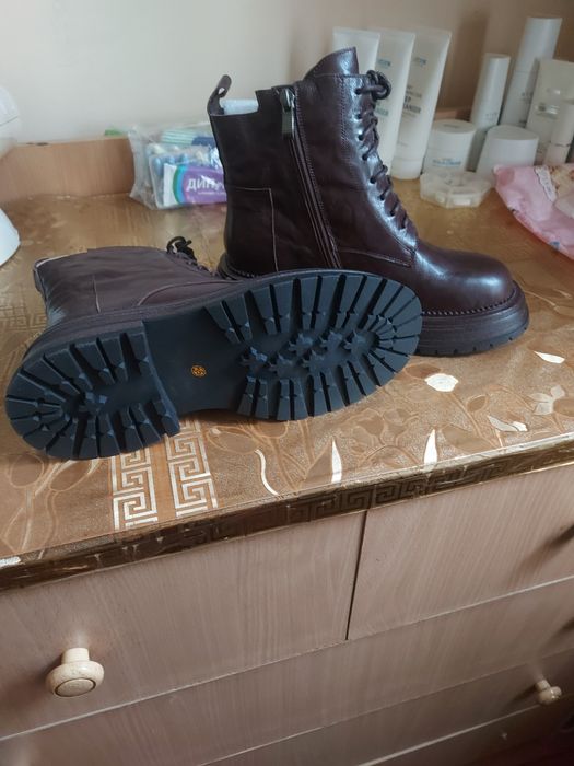 Продаю новые полусапожки