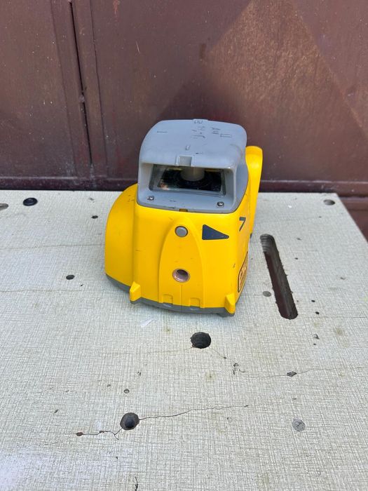 Nivela laser Spectra GL 422N