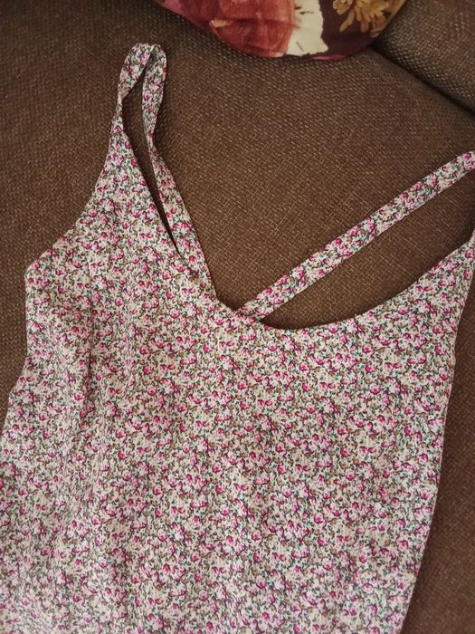 Женская одежда 2000 тенге