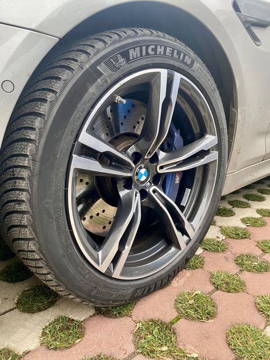 Оригинален Комплект зимни гуми и джанти style 705 за  BMW M5 F90 / M8