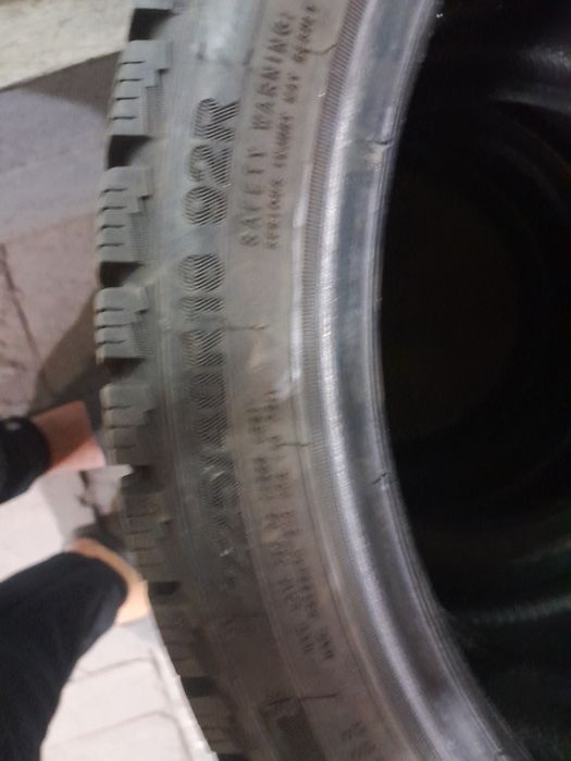 Triangle 225/40R18