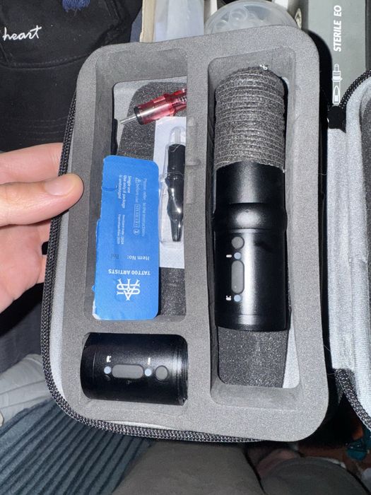 Продам тату машинку с комплектующими