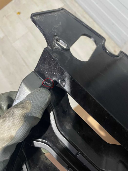 Grila centrala RANGE ROVER SPORT L494 hybrid An 2018-2023