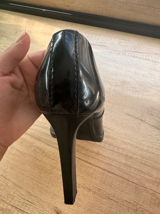 Предлагам обувки на G star , размер 37