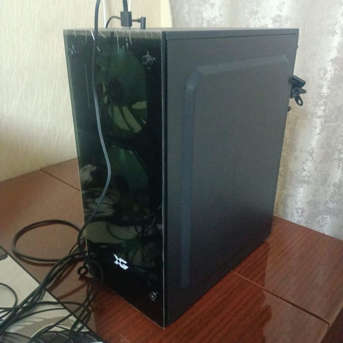 Срочно продам компьютерный