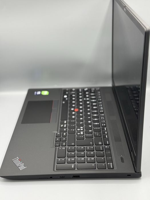 Lenovo ThinkPad P16v Gen 2 | Ultra 7 | 1 TB SSD | 32 GB RAM | Nvidia