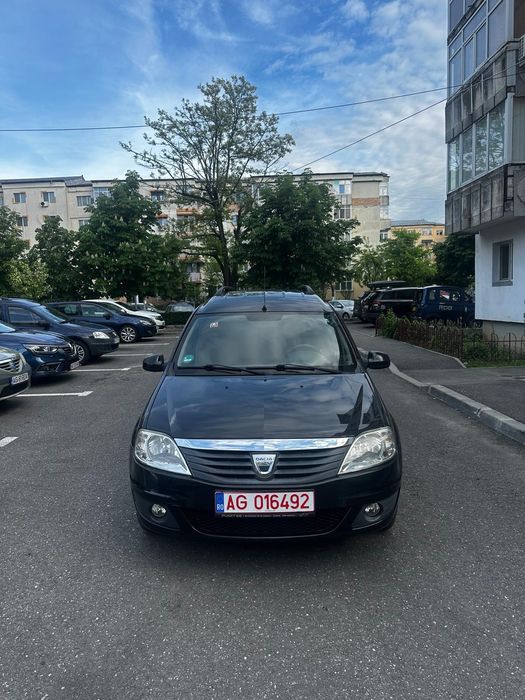 Vând Dacia logan mcv  1.6