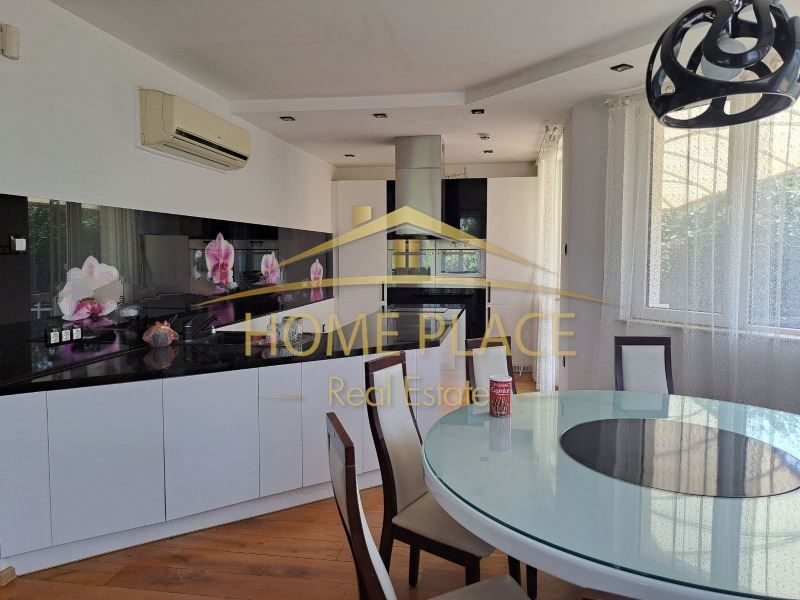 Продава се Къща в с. Тополи, Област Варна - 275 кв.м за 1411 €/кв.м - Снимка #3