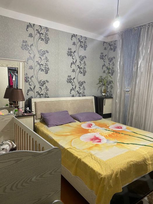 Продаётся своя 3 ком. квартира