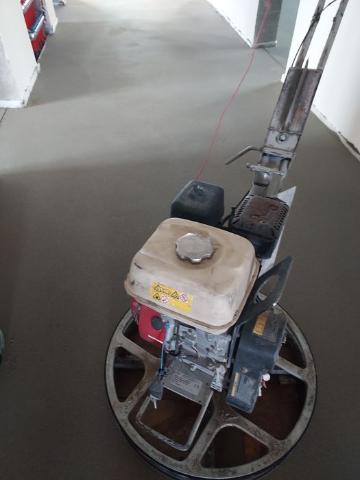 Șape mecanizate pentru  încălzirea pardoseală materiale și manopera