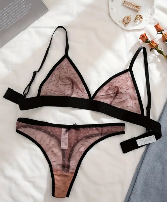 Комплекте нижнее белье