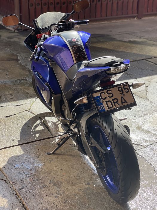 Yamaha YZF R125
