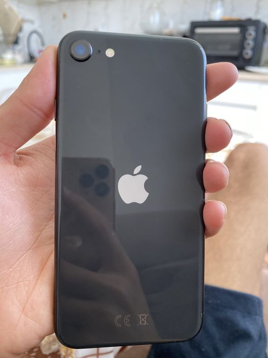 iphone se первый 2020