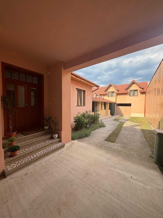 Vand casa de vacanta Gladna Montana