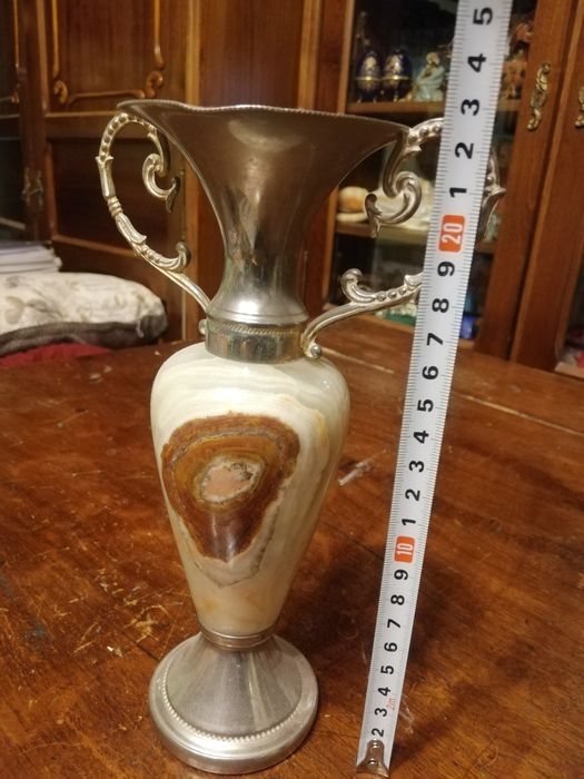 Vază medie din Onix