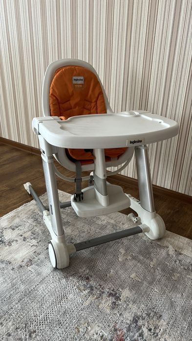 Продам стульчик для кормления