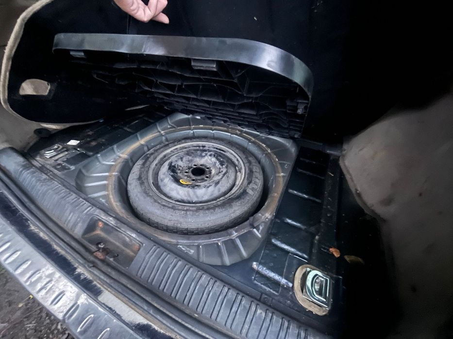 Vând sau schimb ford mondeo 2006