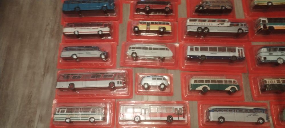 57 machete autobuze scara 1 43