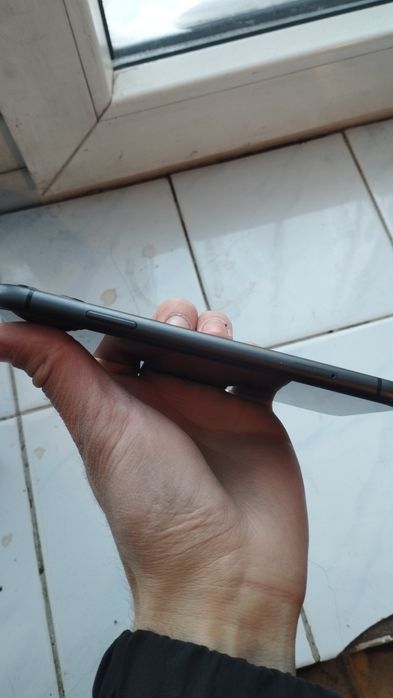 Продам айфон 11 , в отличном состоянии