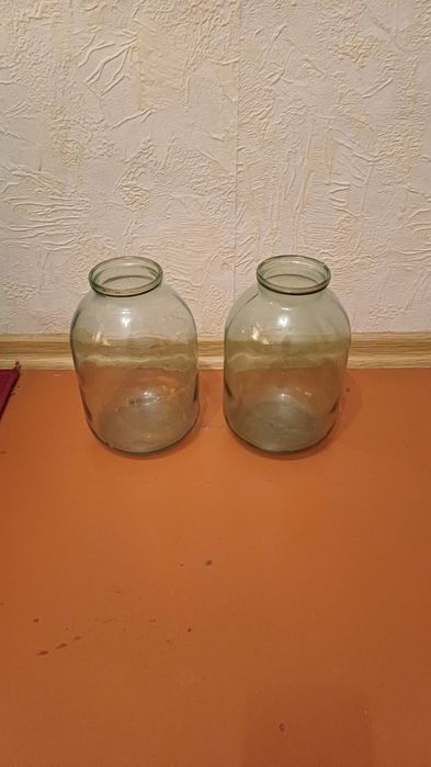Отдам бесплатно банки
