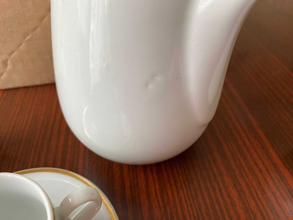 Сервиз за кафе, производство на „Китка“, Нови пазар.