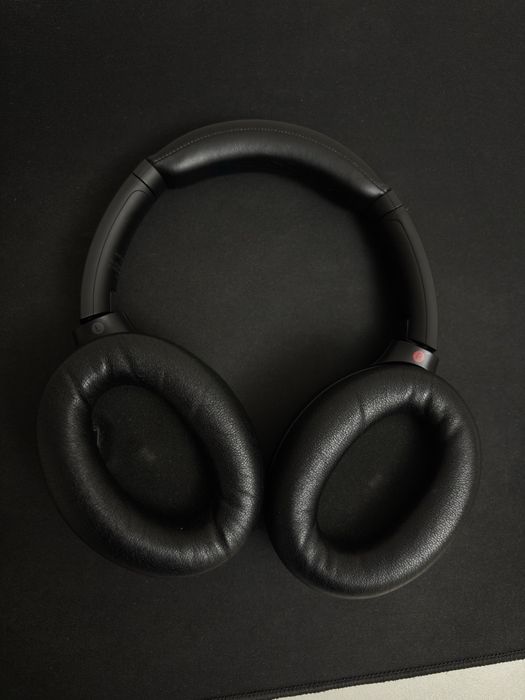 Наушники Sony WH1000XM4