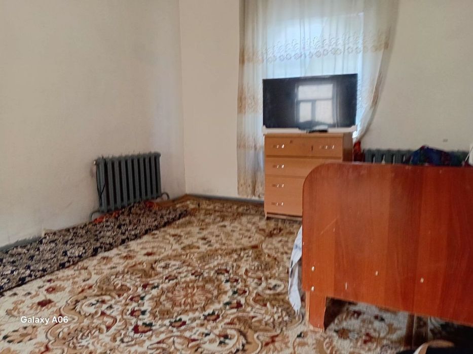 8 сотих уй участка сотилади