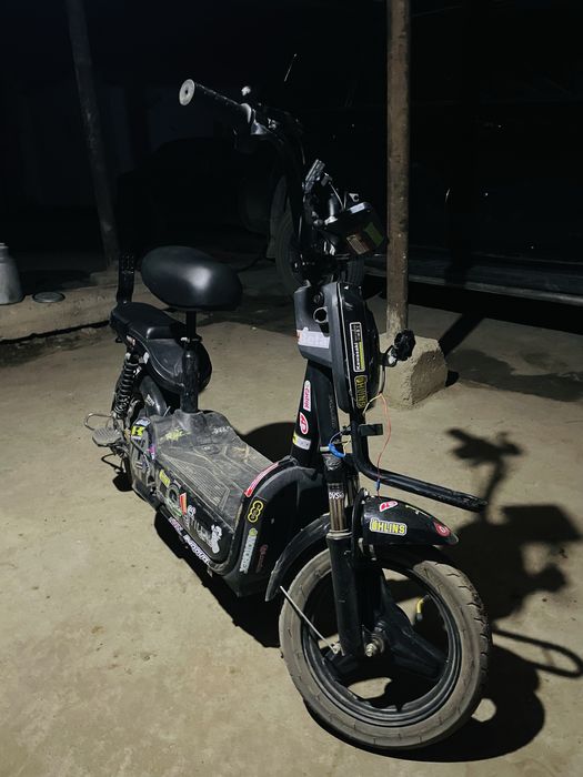 Марка:atila  фары есть