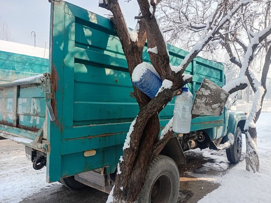 Зил (Маълумотни телефонда гаплашамиз)