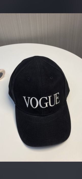 Șapcă Balenciaga model 2026, 6 modele