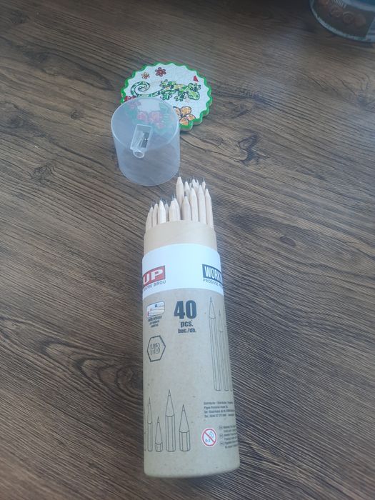 Set 40 creioane HB