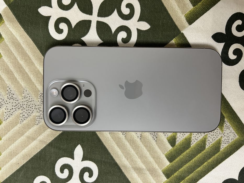 iPhone 16 pro 128 gb